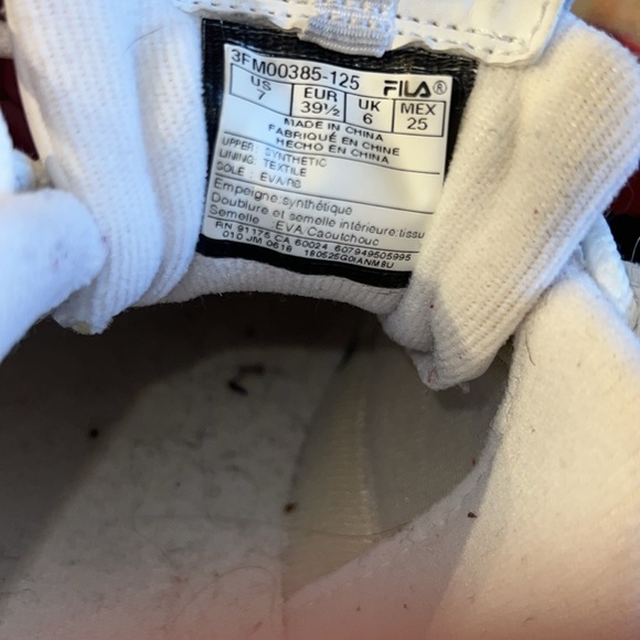 Fila - Picture 5 of 5